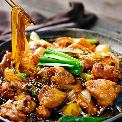촉촉하고 부드러운 간장찜닭 대표이미지 0번째